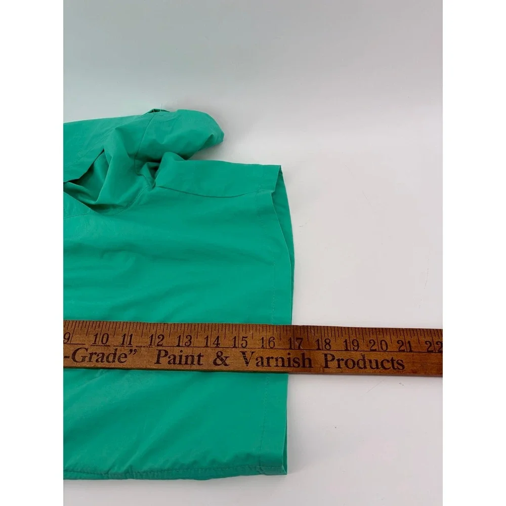 Columbia PFG Omni Shade Shorts, Teal Nylon Fishing, Mens Size 6(M), Pre-Owned